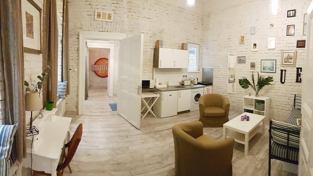 בודפשט Bpr Wolf Apartment With Terrace מראה חיצוני תמונה