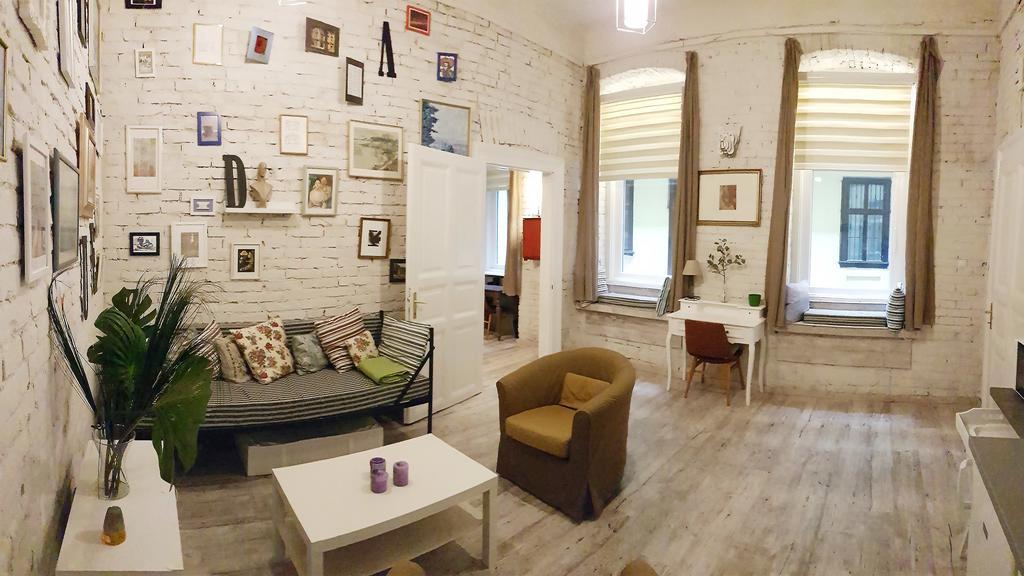 בודפשט Bpr Wolf Apartment With Terrace מראה חיצוני תמונה